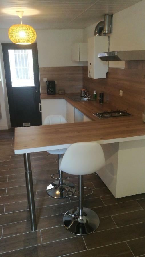 Studio Idealement Place, Calanques Et Centre Ville La Ciotat Exterior photo
